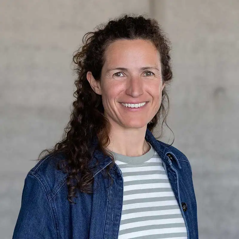 Justina Wilhelm, miembro ordinario Justina Wilhelm, miembro ordinario